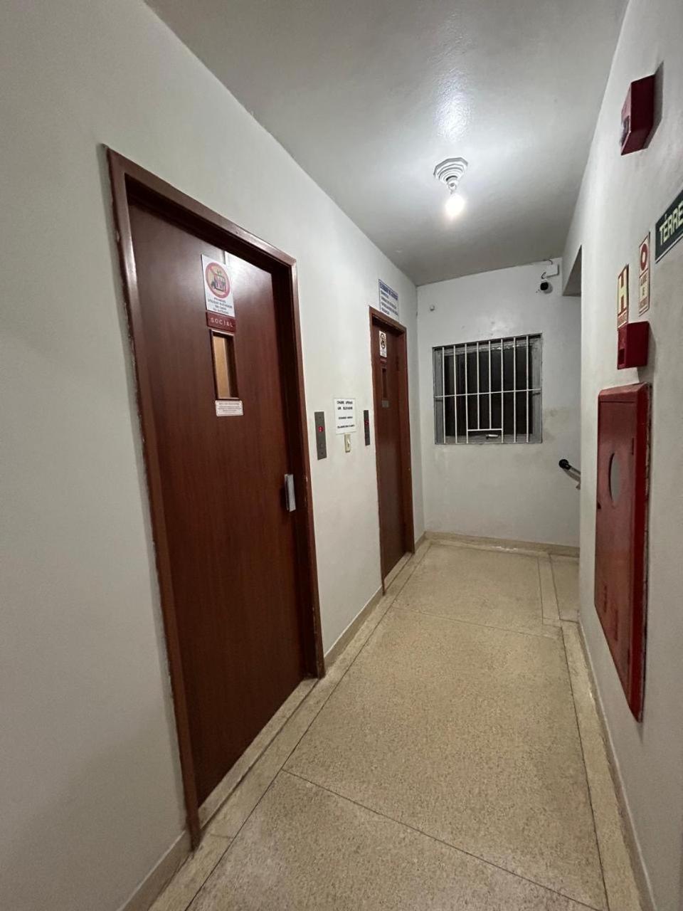 Centro De *